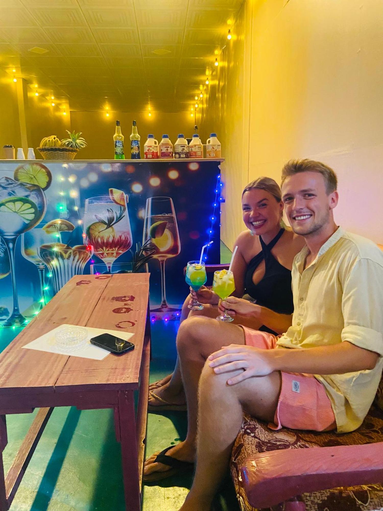 Marina Way Hotel 阿鲁甘湾 外观 照片